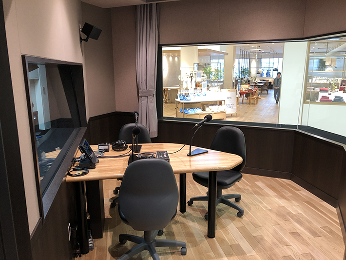 Cross Fm Nihon Onkyo Engineering Co Ltd