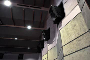 Surround:JBL2215 2way system 15